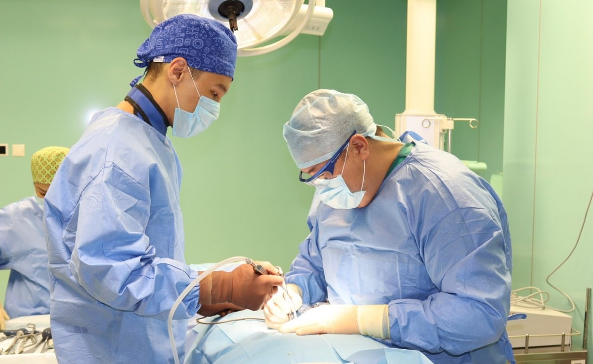 Вернули здоровье: нейрохирурги Алматы провели сложнейшую операцию