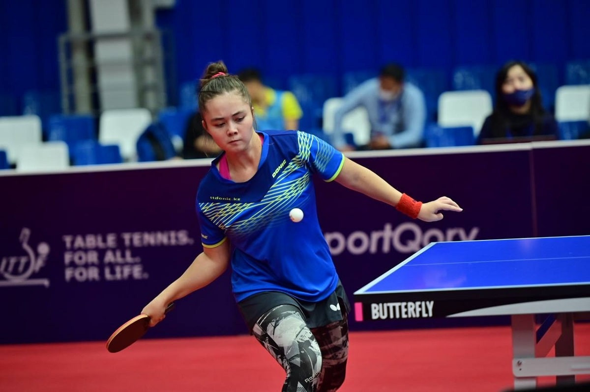 Казахстанка выиграла 2 медали на международном турнире по теннису