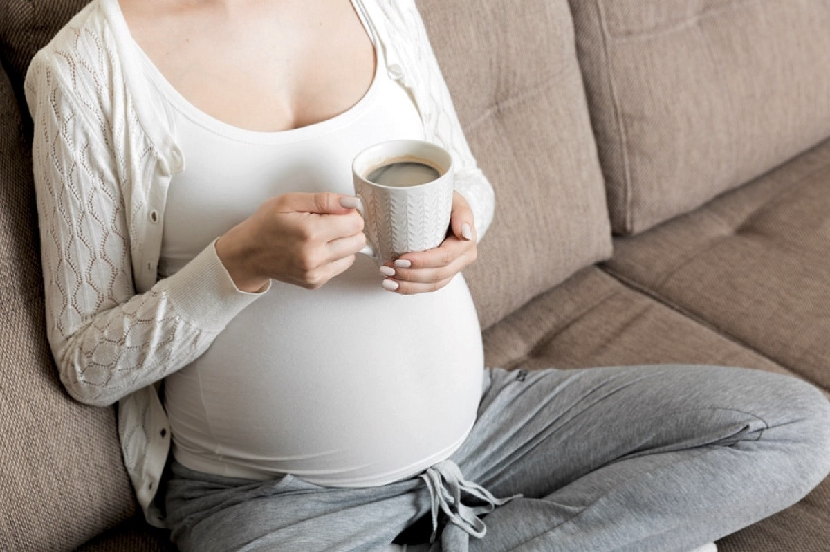 Неожиданный эффект: у любительниц кофе рождаются дети маленького роста