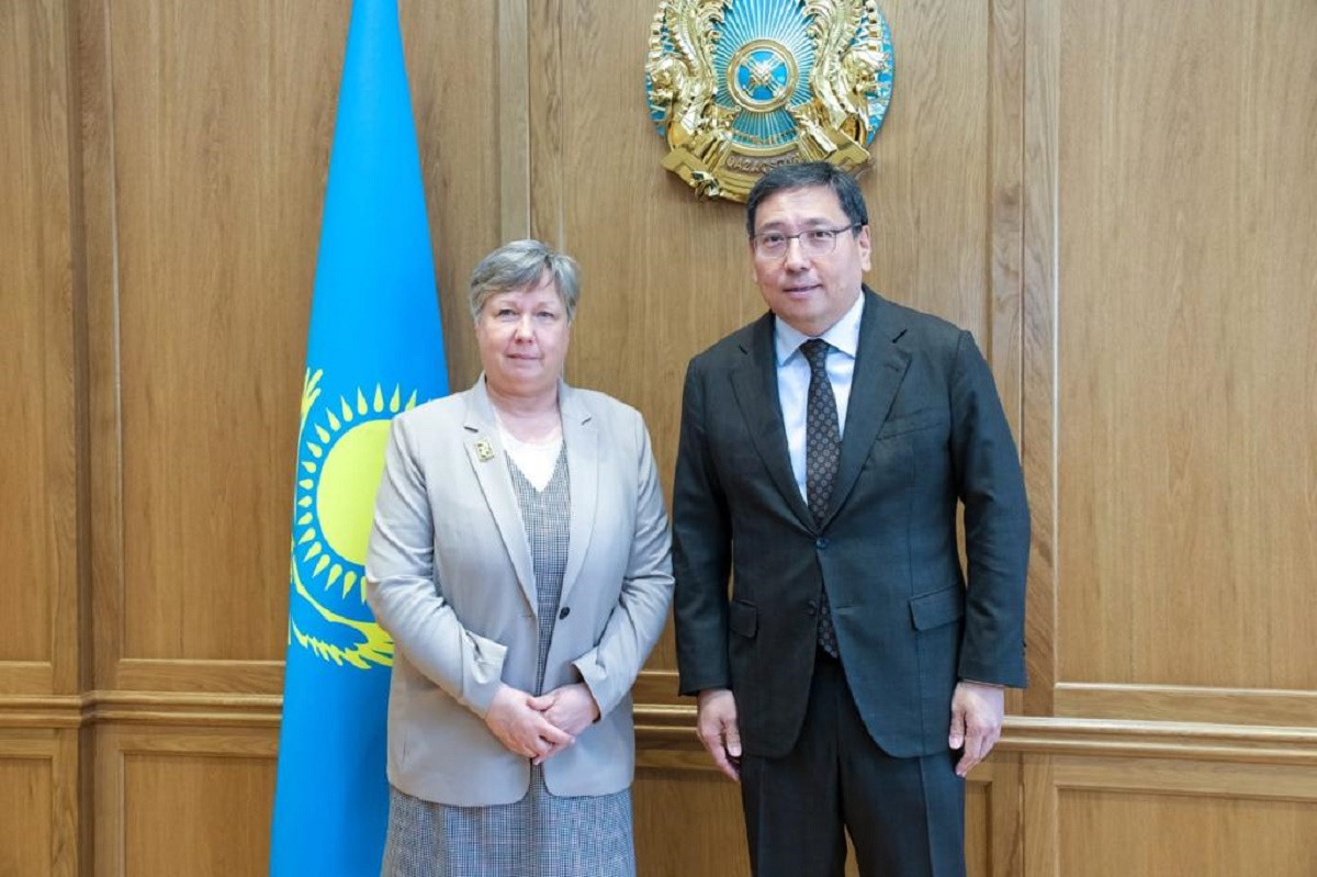 Ерболат Досаев встретился с главой международной миссии наблюдателей ОБСЕ Уршулой Гацек