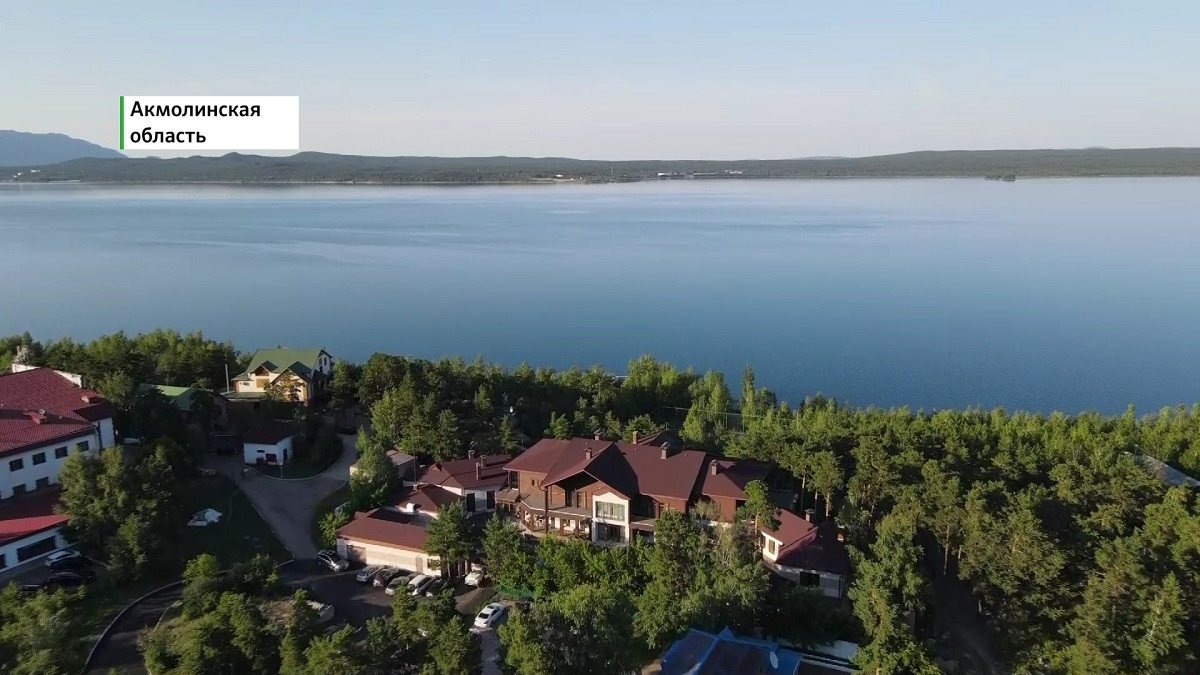Почему притягивает туристов «Дом у озера в Боровом» 