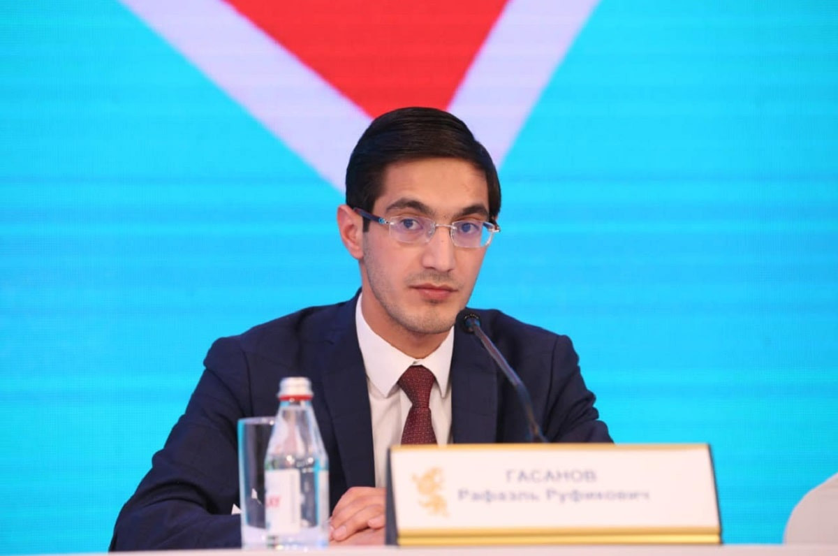 Рафаэль Гасанов: основной наплыв на избирательные участки Алматы был к вечеру