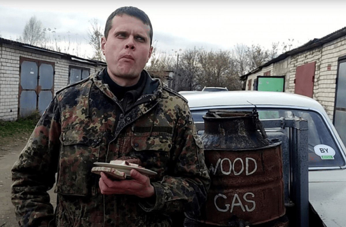 Уникальная «Волга»: ездит на дровах, вместо бензина