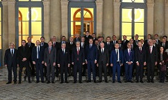 В рамках официального визита во Францию Глава государства подписал ряд документов