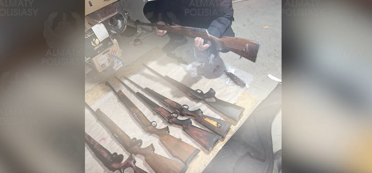 Спецоперацию по изъятию оружия провели полицейские Алматы