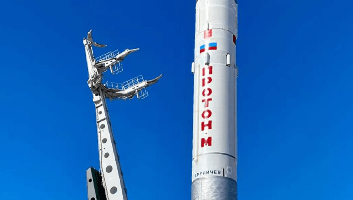 На Байконур доставлена ракета-носитель «Протон-М»