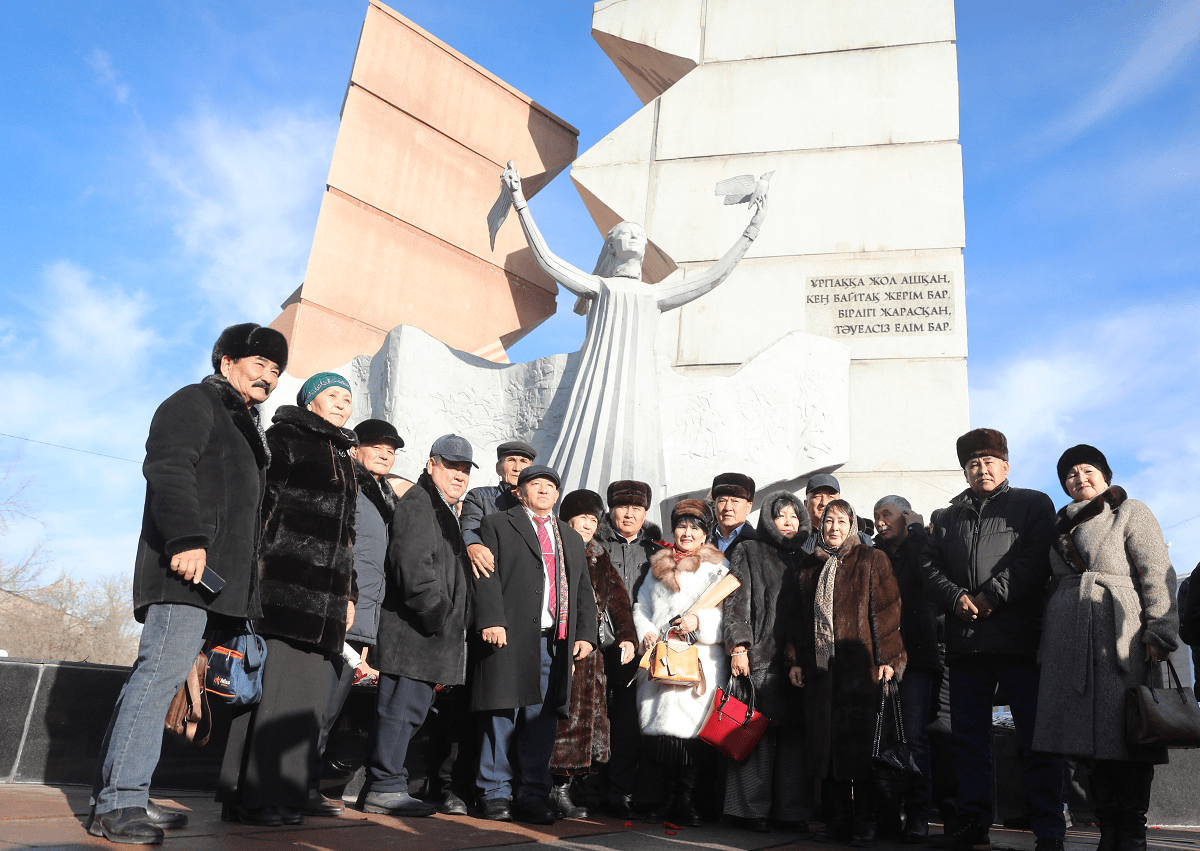 В Алматы почтили память жертв декабрьских событий 1986 года