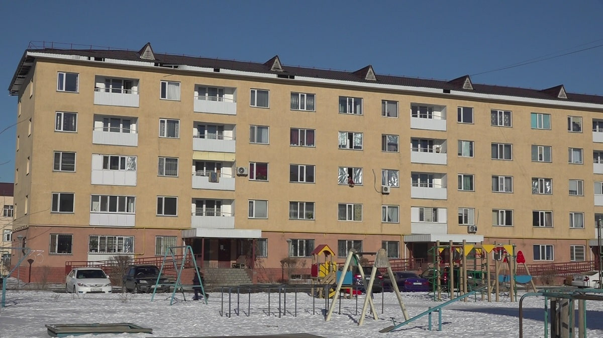 Нарушен порядок: в Талдыкоргане без крыши над головой могут остаться 17 семей медработников