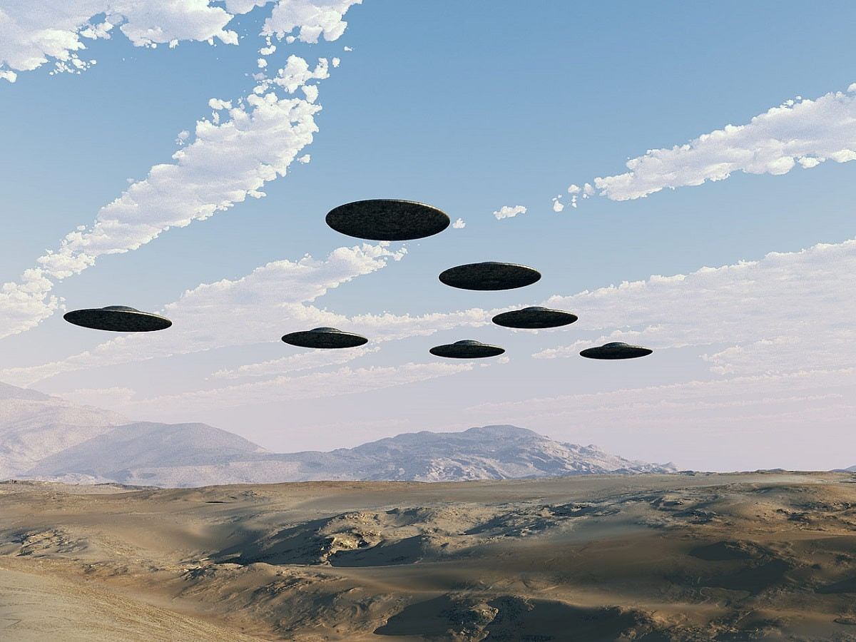 Разведка США зафиксировала рост сообщений об НЛО