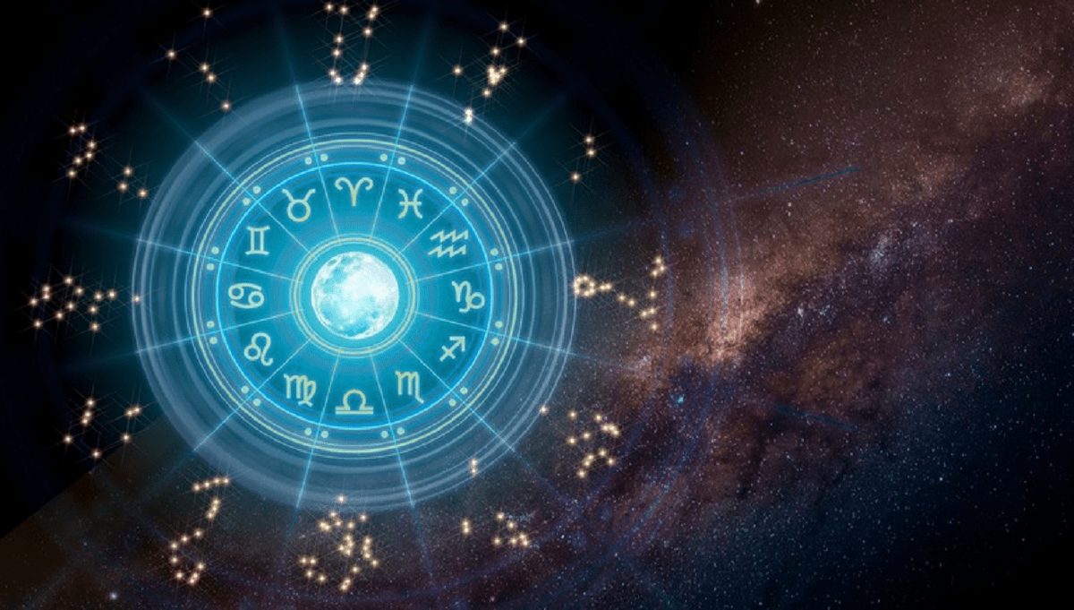 Как знаки Зодиака отмечают Старый Новый год: гороскоп на 14 января 2023