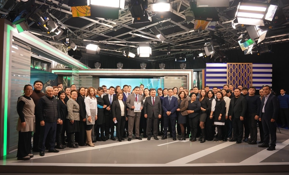 Министр информации Дархан Кыдырали посетил телеканал «Алматы»