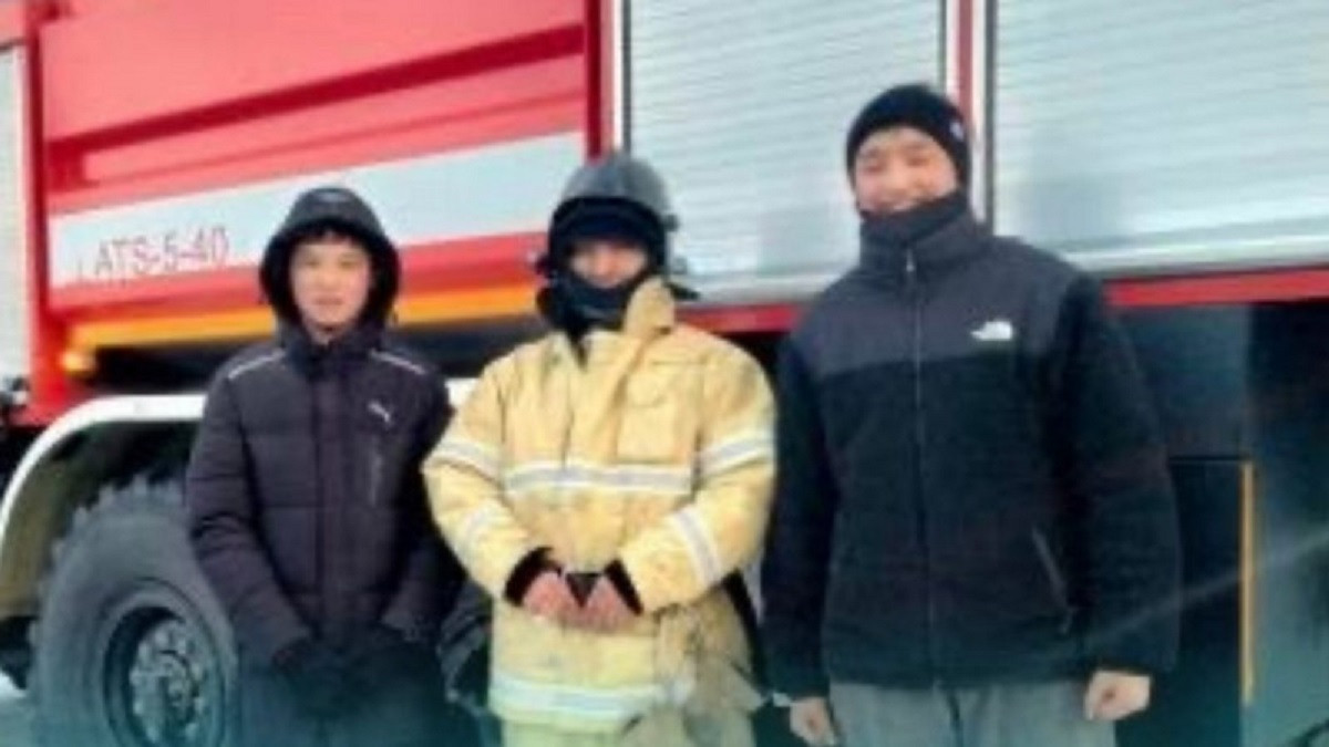 Героический поступок: в Караганде братья-подростки спасли соседей от пожара