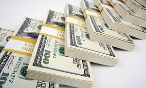 За сколько продают доллары в обменниках Алматы 27 января 2023 