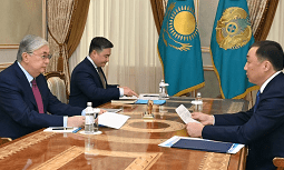 Токаев принял председателя правления АО «НК «Қазақстан темір жолы» Нурлана Сауранбаева