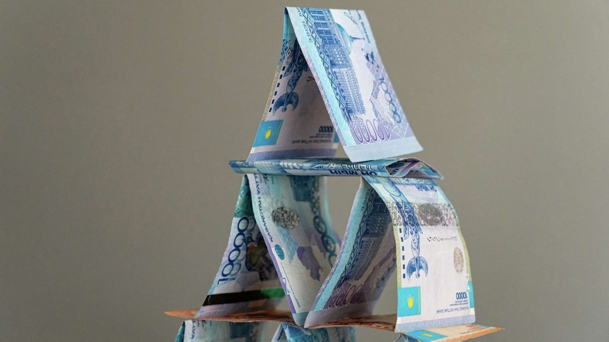 В Казахстане осудили организатора крупной финансовой пирамиды