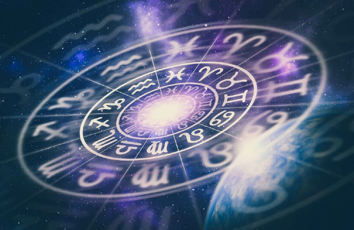 Каким знакам Зодиака повезет в субботу: гороскоп на 4 февраля