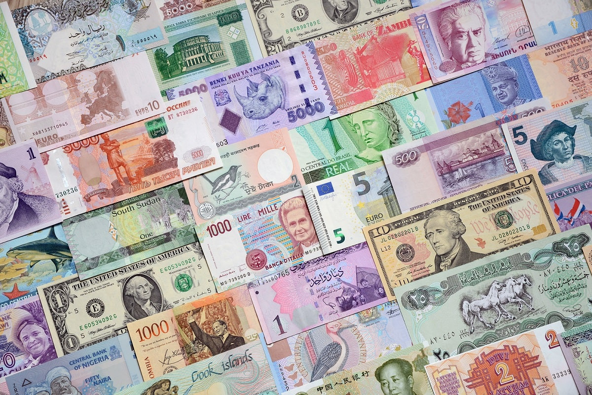 Курс валют на 10 февраля 2023 