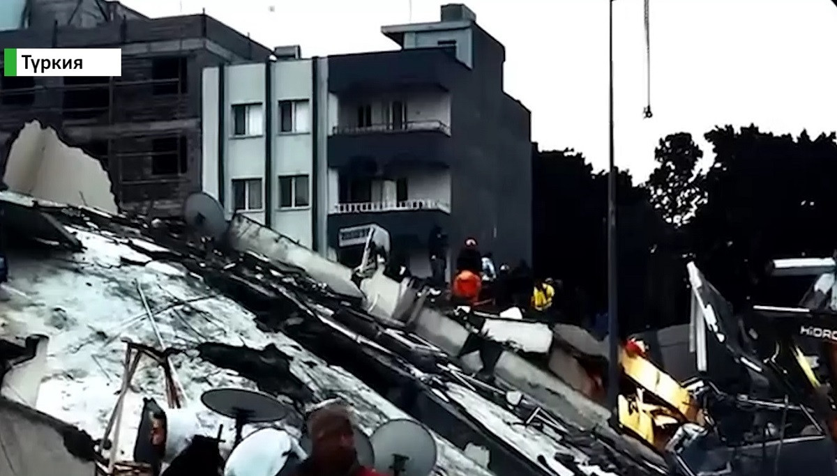  МИД: Еще одна казахстанка пропала без вести после землетрясения в Турции