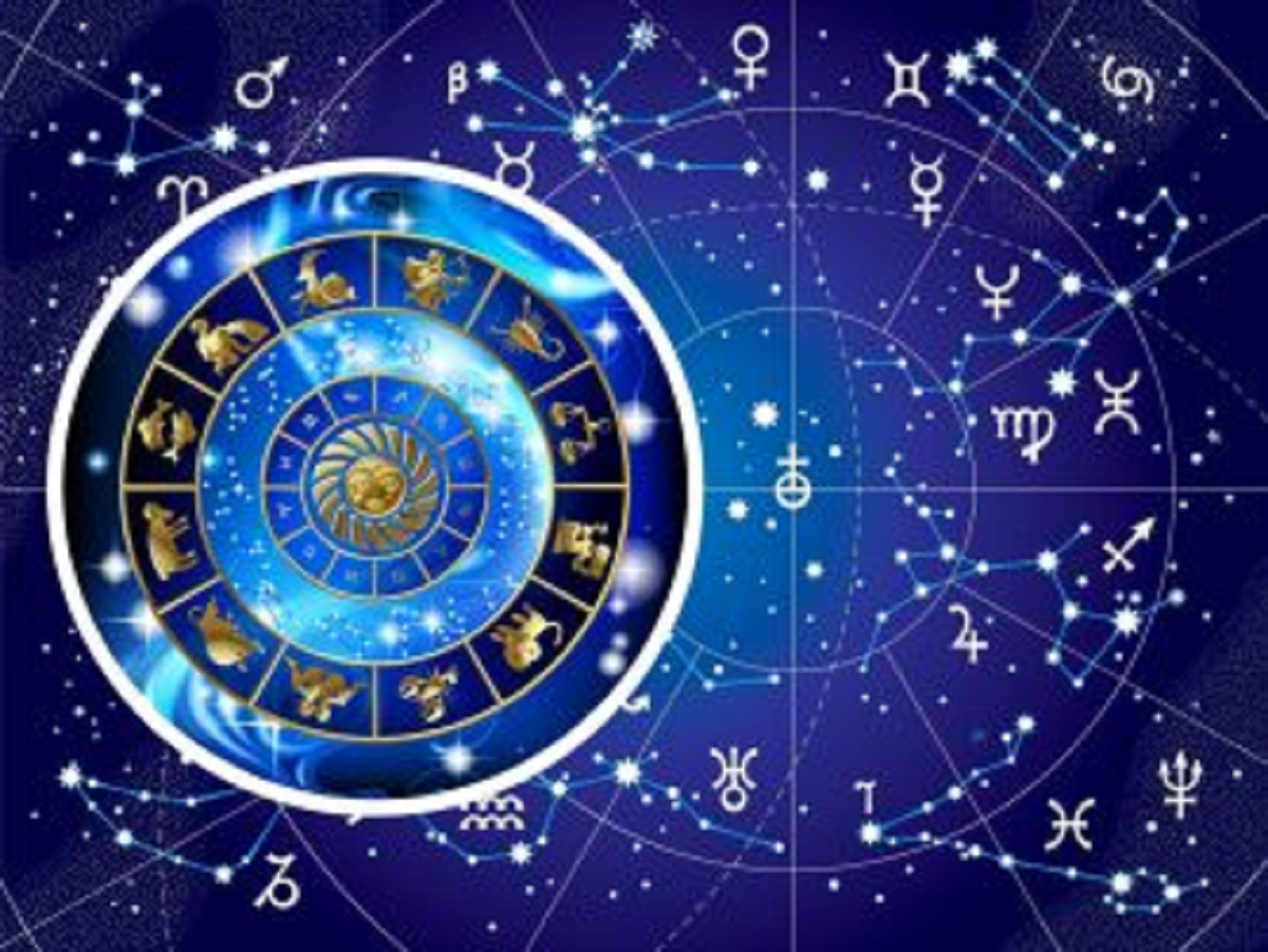 Каким знакам Зодиака повезет в субботу: гороскоп на 25 февраля 