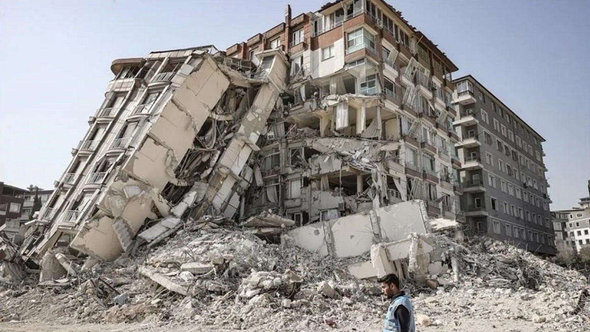 Сейсмолог, предсказавший трагедию в Турции, спрогнозировал мегаземлетрясение