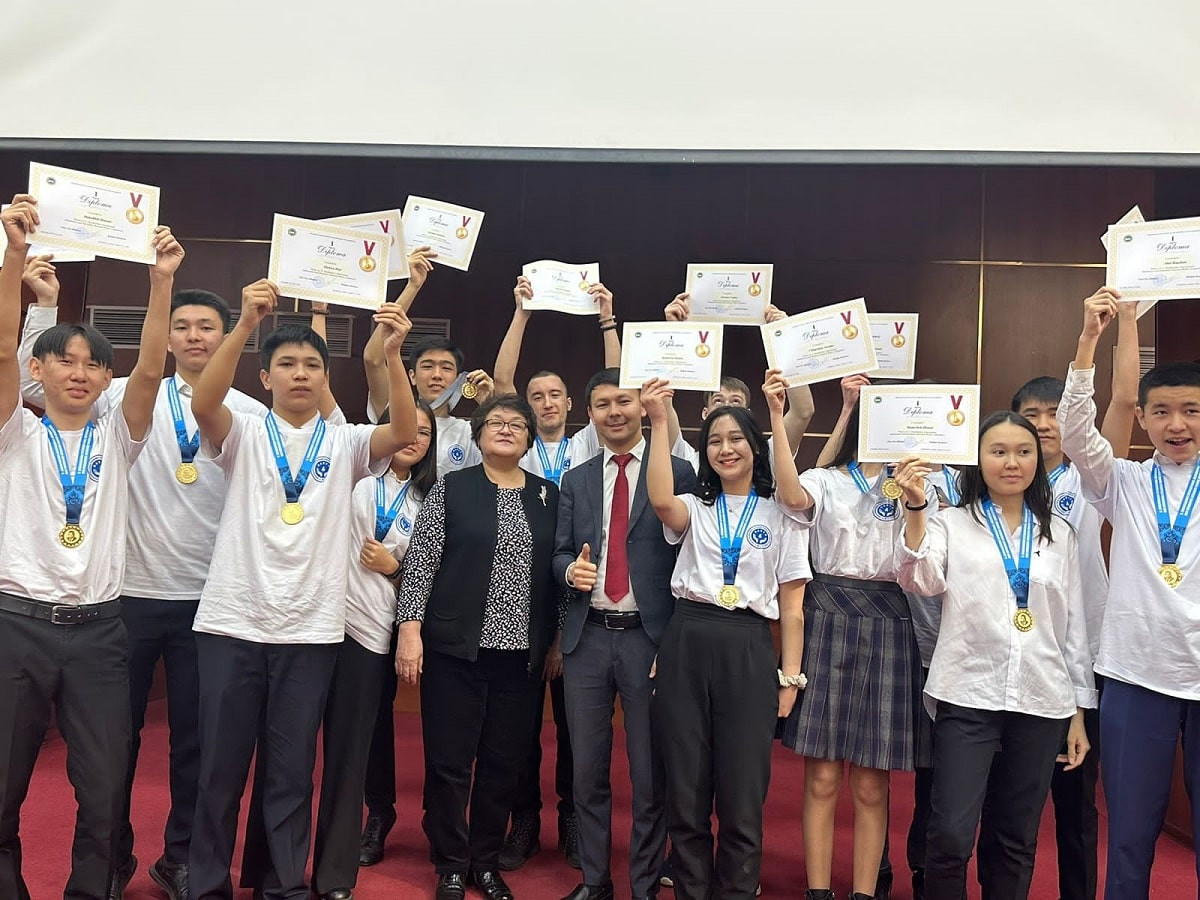 Алматинские школьники победили на международном конкурсе по математике и механике