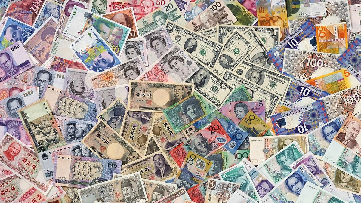 Курс валют на 6 марта 2023