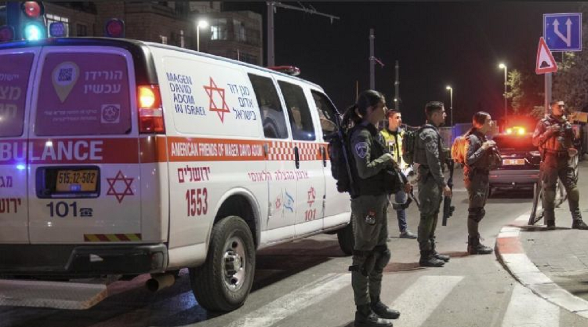 Три человека пострадали в результате стрельбы в Тель-Авиве