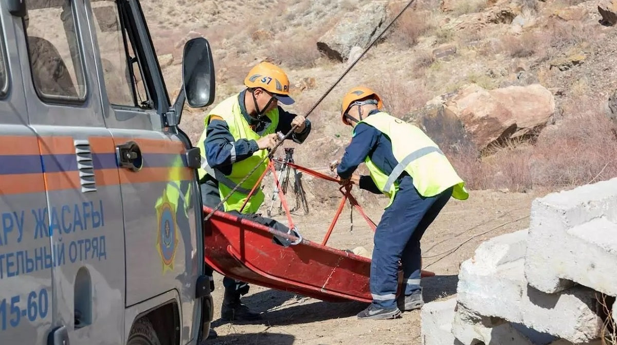 Казахстанским спасателям доплатят за риски на работе — Постановление Правительства РК