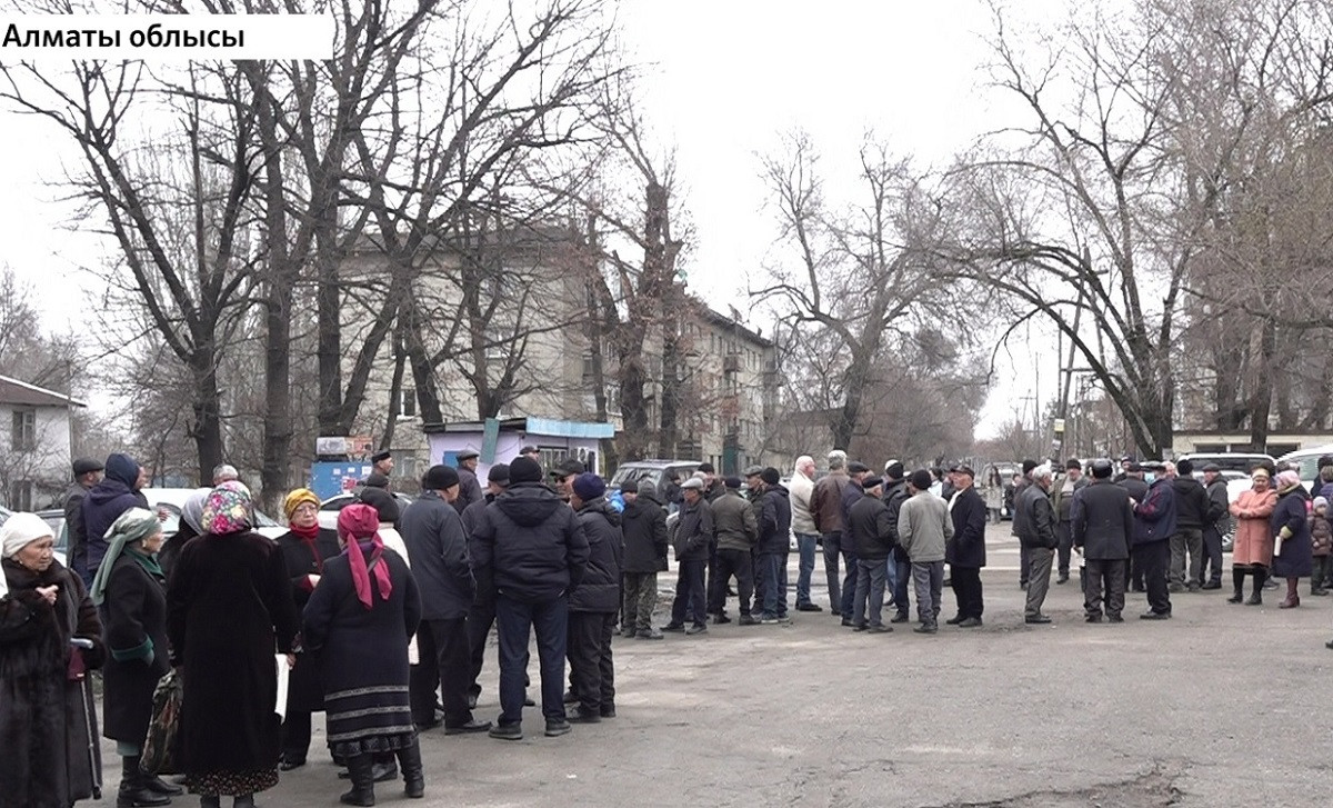 Жер дауы: Алматы облысының тұрғындары үлесін қайтаруды талап етіп отыр
