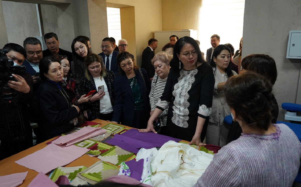 Центр компетенций швейной отрасли для студентов открыли в Алматы 