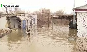 В селе Кобда Актюбинской области затоплены порядка 80 строений