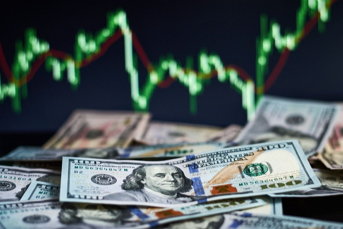 Снова падение: что происходит с долларом в Казахстане