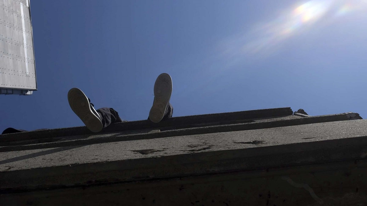 Разбился насмерть: подросток в Кокшетау сбросился с крыши многоэтажки