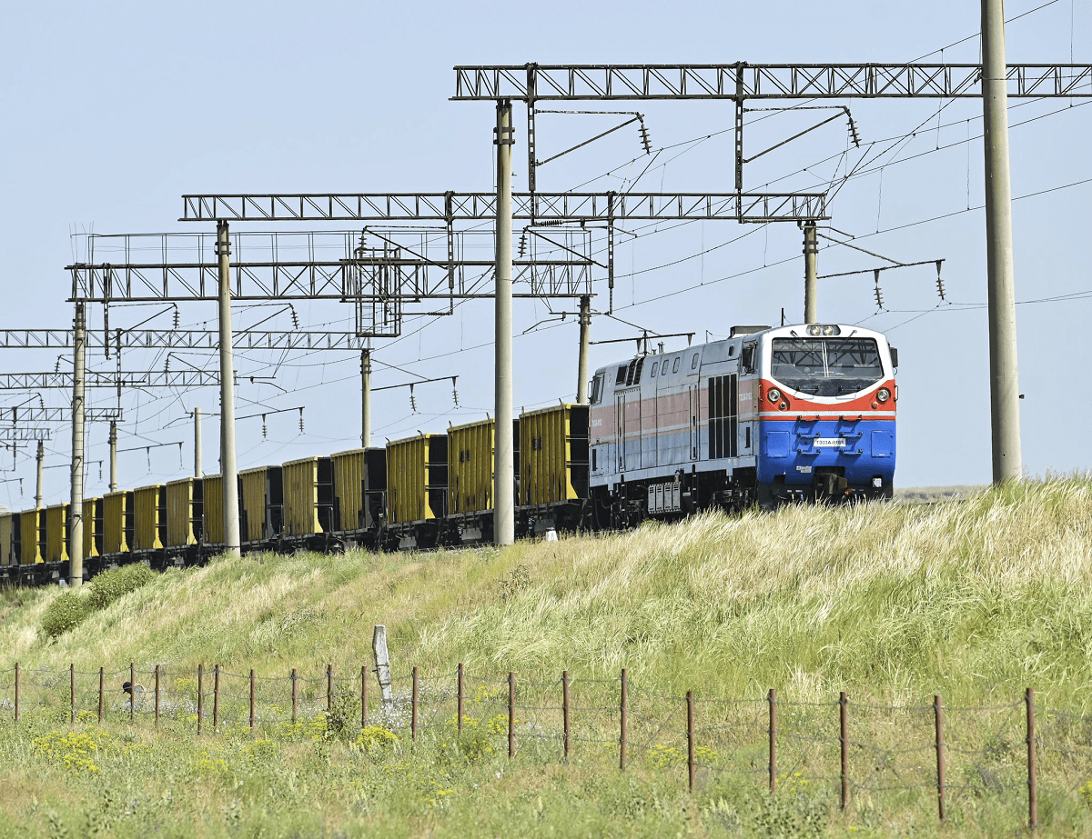 КТЖ укрепляет связи с Азербайджанскими железными дорогами