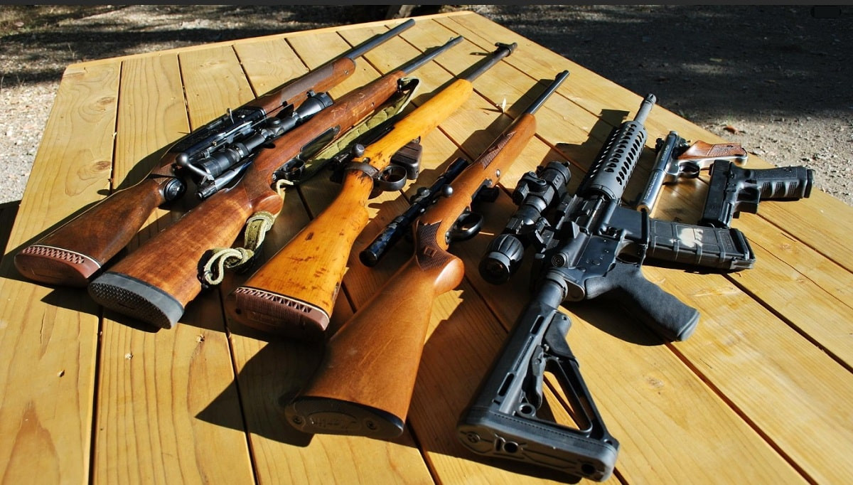 В Казахстане стартовала акция по выкупу незаконно хранящегося огнестрельного оружия