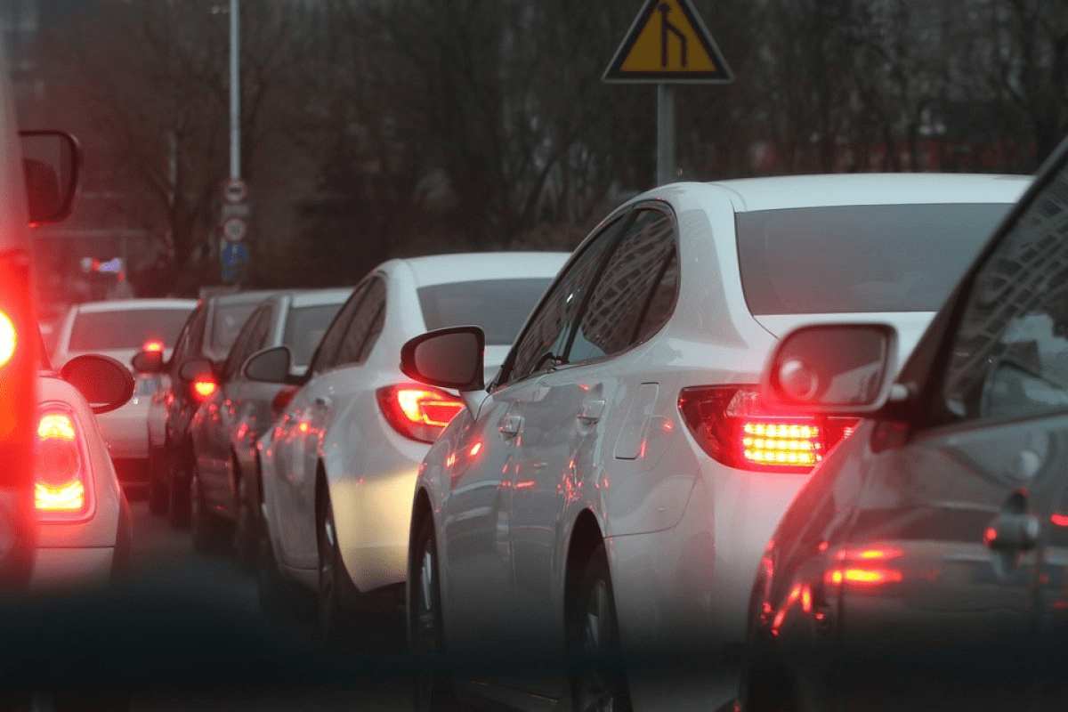Искусственный интеллект применят в Алматы для регулирования дорожного движения