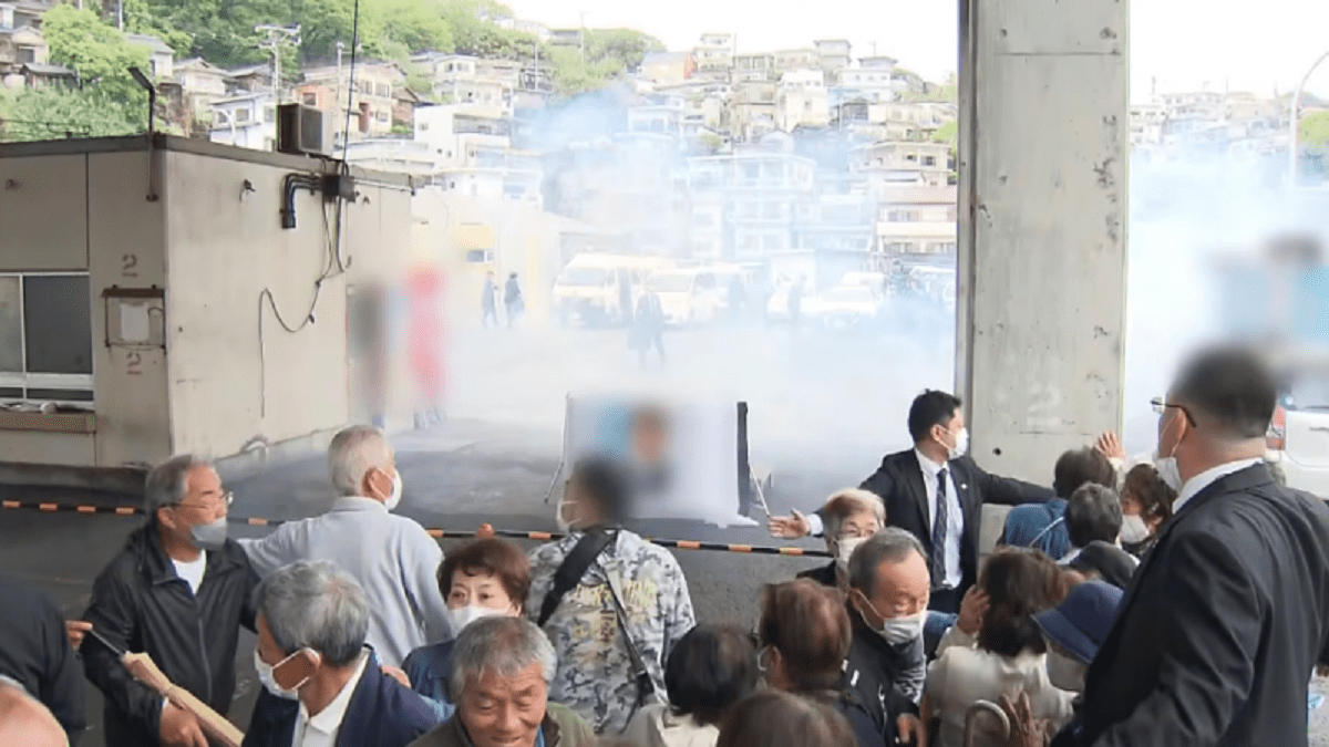 Взрыв прогремел рядом с местом выступления премьер-министра Японии