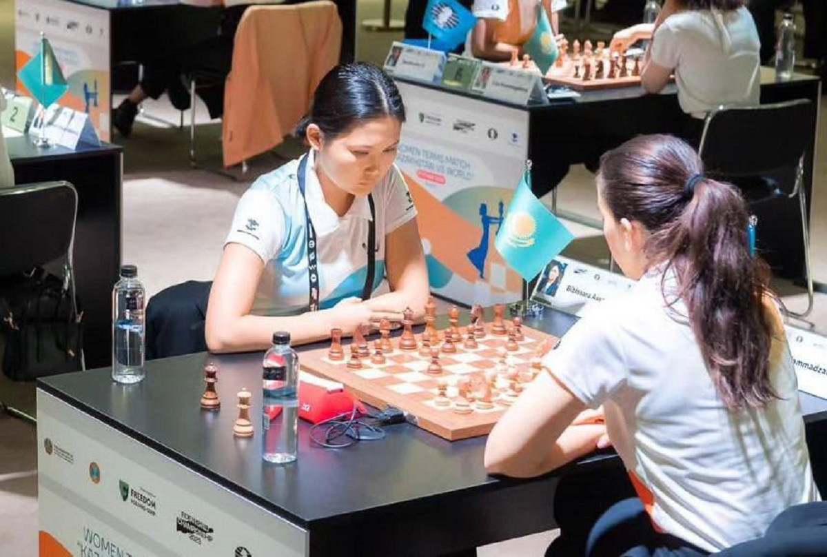 Фантастическая победа: Бибисара Асаубаева обыграла лучшую шахматистку мира