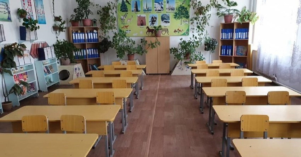 Как решается проблема дефицита мест в школах и детсадах в Бостандыкском районе