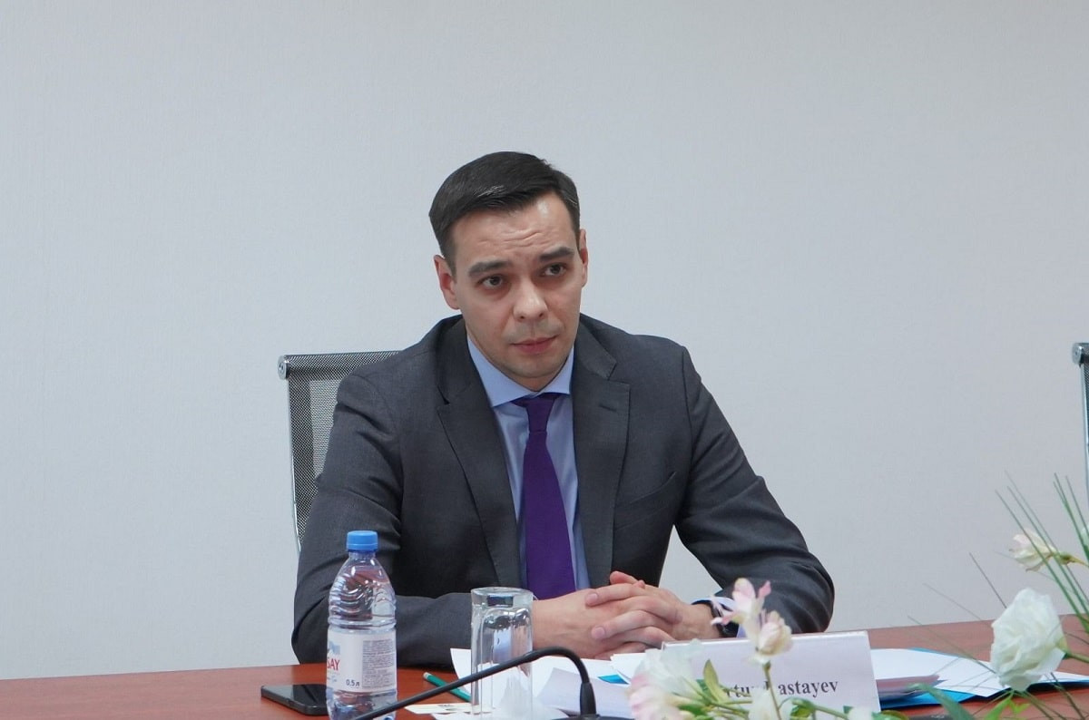 Более 80 фактов торговли людьми выявили в Казахстане – Артур Ластаев