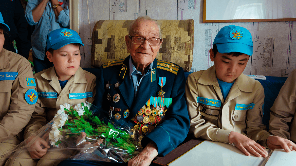 Ветеран ВОВ в Алматы отмечает 100-летний юбилей
