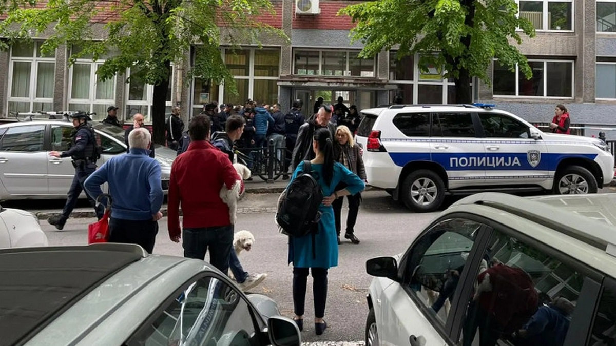 Стрельба в школе Белграда: есть погибшие и раненые