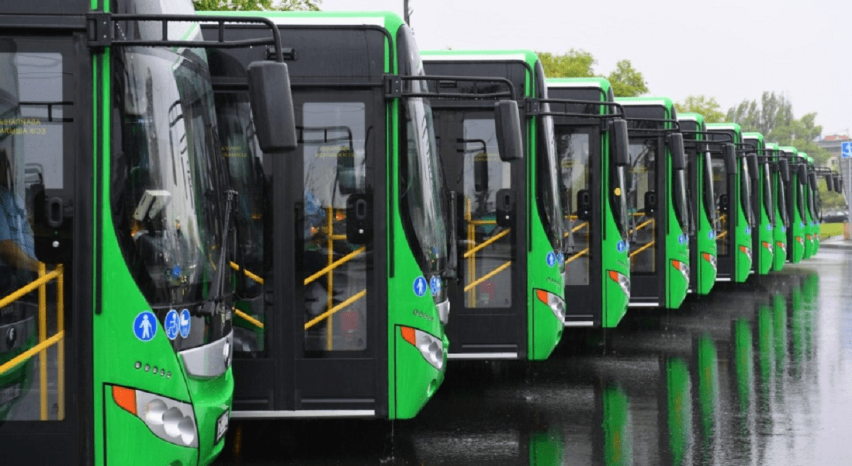 Автобусы обновят на некоторых маршрутах в Наурызбайском районе