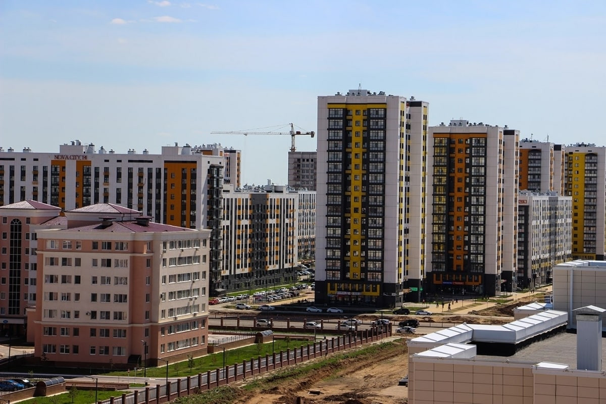 Цены на жилье снизились в Казахстане