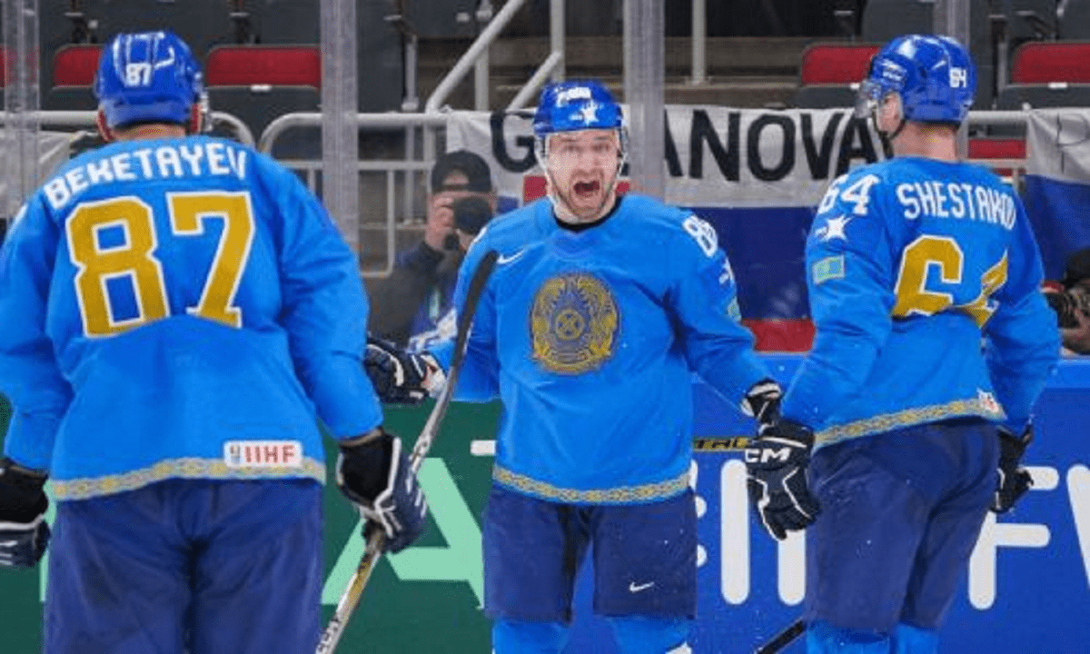ЧМ-2023 по хоккею: сборная Казахстана обыграла Словакию
