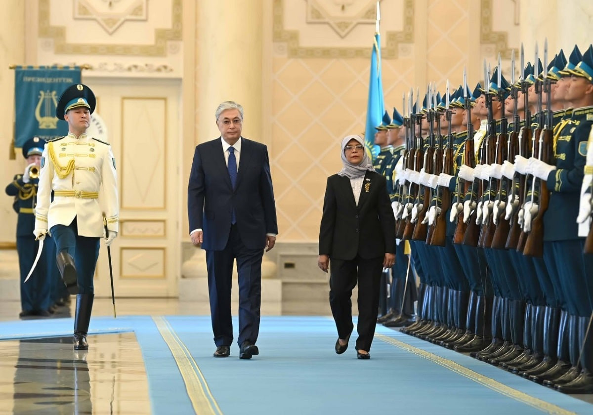 В Казахстан с государственным визитом прибыла Президент Сингапура