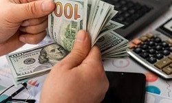 Курс доллара в обменниках Алматы 31 мая 2023
