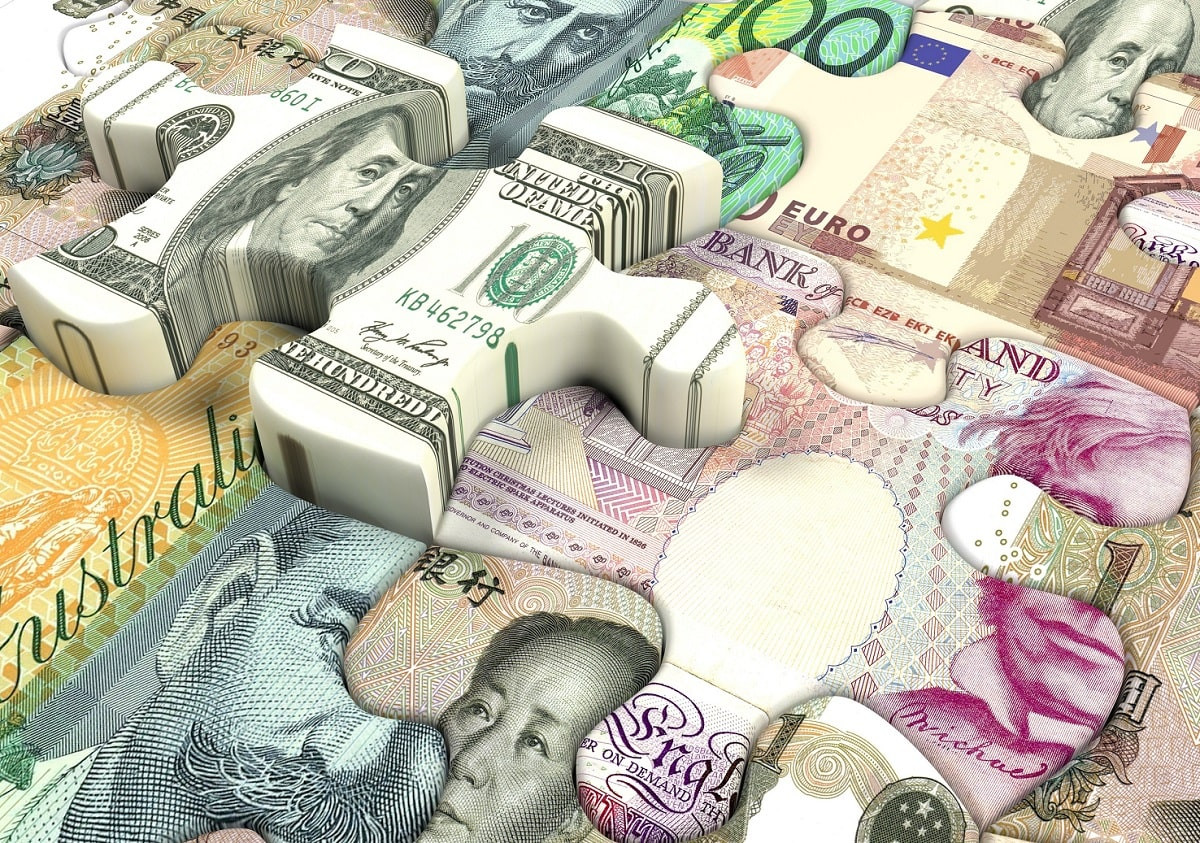 Доллар - вверх, евро - вниз: курс валют на 1 июня 2023