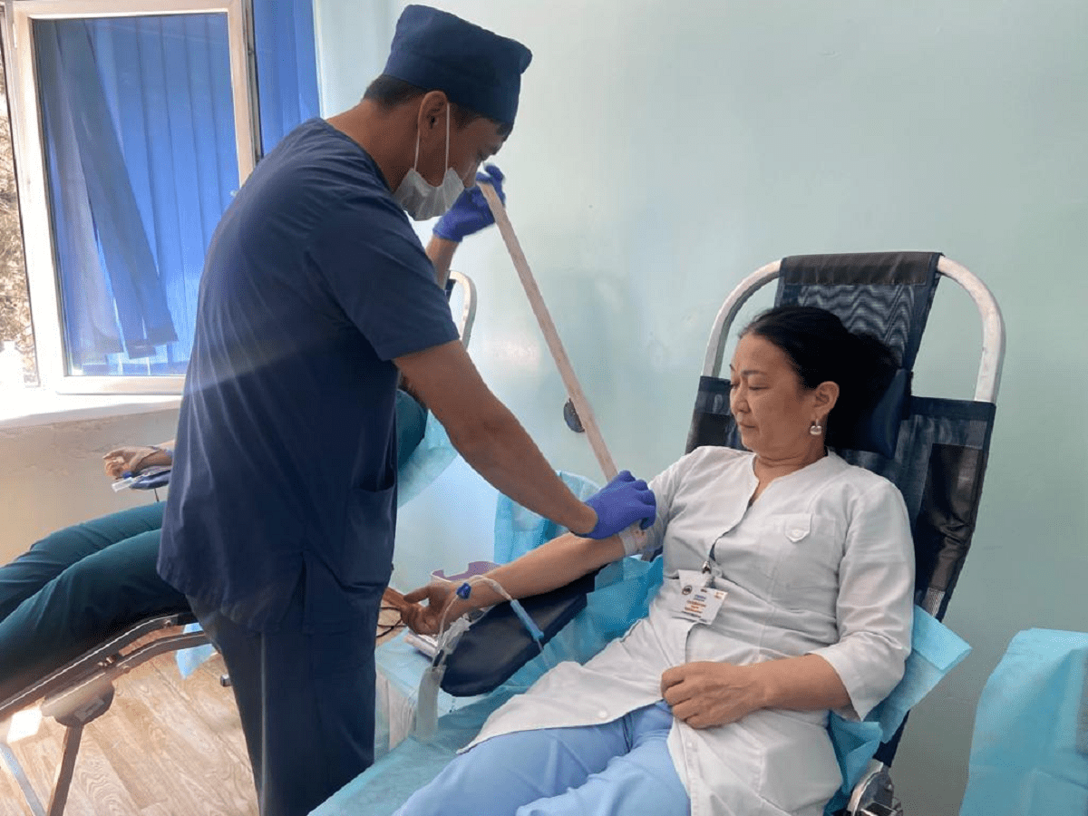 Алматинские врачи продолжают акцию «Сдай кровь – спаси жизнь»