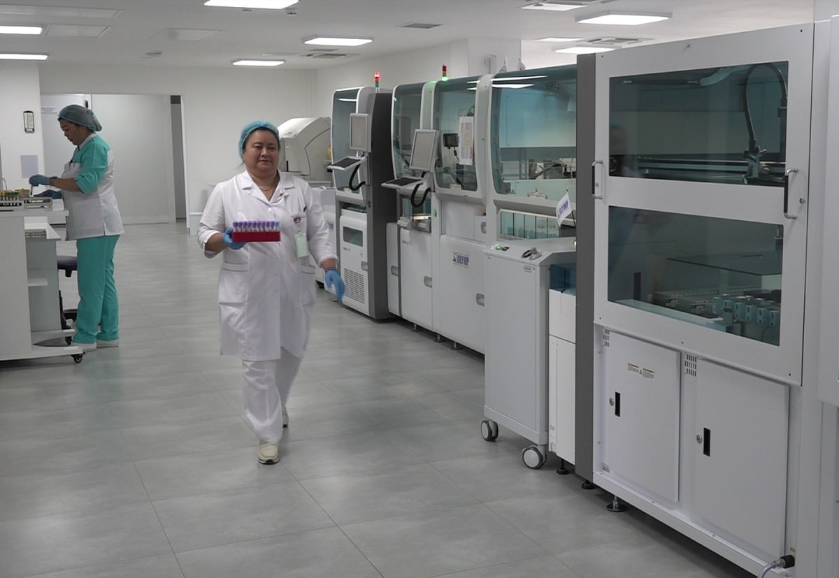 В Алматы появился обновленный лабораторный комплекс "ОЛИМП"